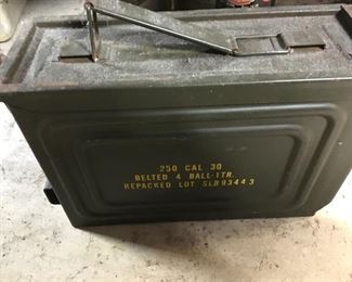 Vintage Military metal ammunition box. Sat-Lot #205A
