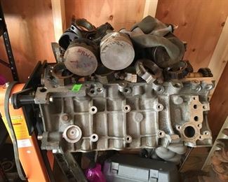 Auto engine, parts, power tools, etc. Local Connecticut area buyers: Would prefer to have picked up in person by buyer or representative.  Pick up date to be scheduled after auction.  This is a life and bulkhead for removal of large items.  Sat-Lot #206