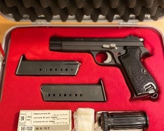Sig Sauer P210-2 7.65 pra w/all accessories