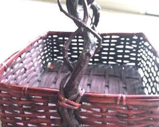#118	$3.50 was $14.00     basket 18" x 18" with natural handle	

