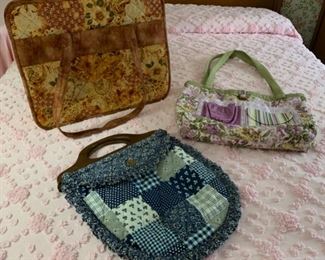CLEARANCE!  $4.00 NOW, WAS $12.00..................Sewing Bag and Purses (P787)