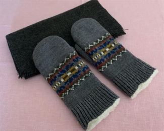 REDUCED!  $10.50 NOW, WAS $14.00..................Cashmere Scarf and Knit Mittens (P704)