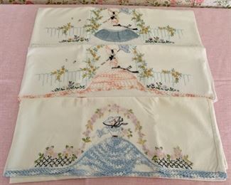 HALF OFF!  $15.00 NOW, WAS $30.00..................Vintage Embroidered and Crocheted Pillow Cases(P694)
