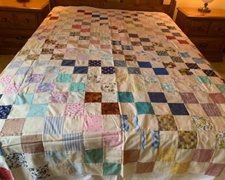 CLEARANCE !  $20.00 NOW, WAS $60.00..................Quilt Top 79" x 80" (P437)