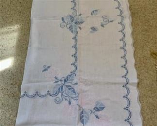 CLEARANCE !  $14.00 NOW, WAS $40.00..................Hand Embroidered Tablecloth 48" x 66" (P377)