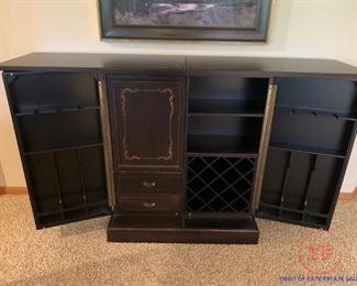 CENTURY Sideboard Wine Cabinet