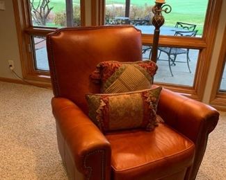 BRADINGTON YOUNG Leather Pushback Recliner