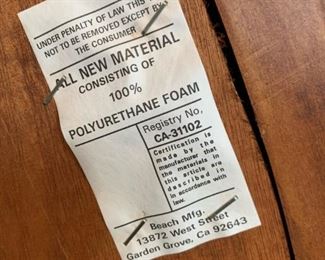 BEACH MFG Bumper Pool, Poker, Game Table Set