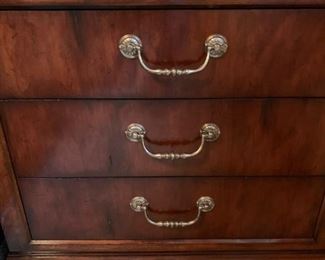 HENREDON Bedroom Set - Full Size SLEIGH Bed with Matching Night Stands