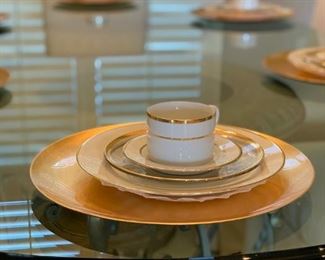 10 Strawberry Street China with Gold Chargers - 40 Piece China Set