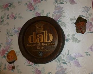 Beer sign & Bossons Heads