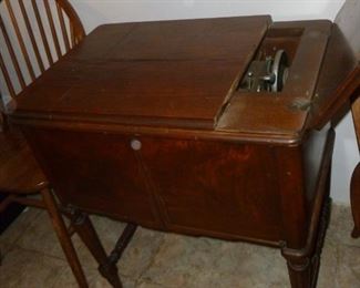 antique sewing machine