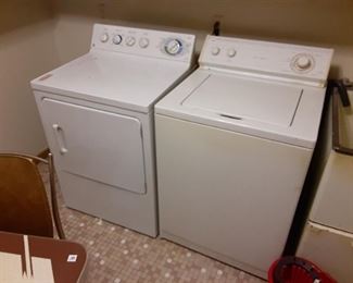 General electric gas clothes dryer $75 and Whirlpool heavy duty super capacity Plus clothes washer $75