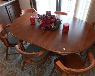 Free dining table with six chairs and two leaves