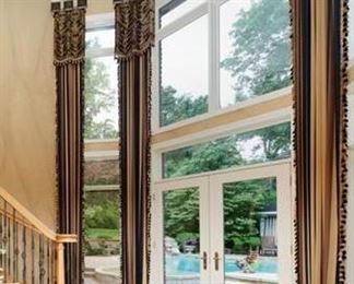 ELEGANT LONG DRAPERY.