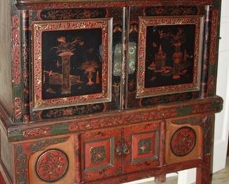 1st half of 20th Century Chinese cabinet 