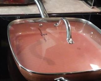 Non-stick fry pan/lid