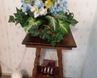 19th century table with spool legs