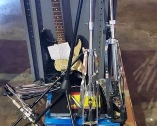 Instrument Stands, Fender Stratocaster