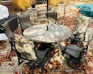 $350 TROPITONE PATIO FURNITURE 
ROUND TABLE WITH 6 CHAIRS / UMBRELLA 
TABLE MEASURES 62" DIA x 28"H
CHAIR MEASURES 25"W x 22"D x 41.5"H