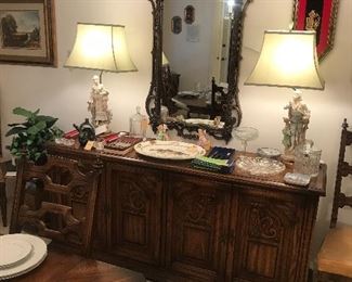 Items Located In Dining Room