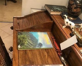 Items Located In Entry