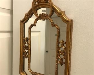 Items Located In Entry