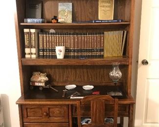 Items Located In 1st Bedroom