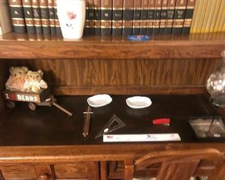 Items Located In 1st Bedroom