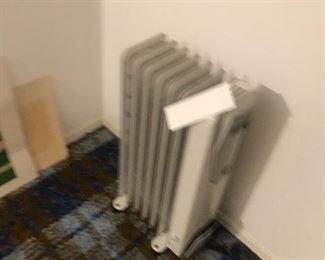 Items Located In 1st Bedroom