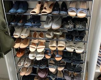 Ladies Shoes 9 - 9.5 Sizes