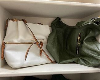 Dooney & Bourke