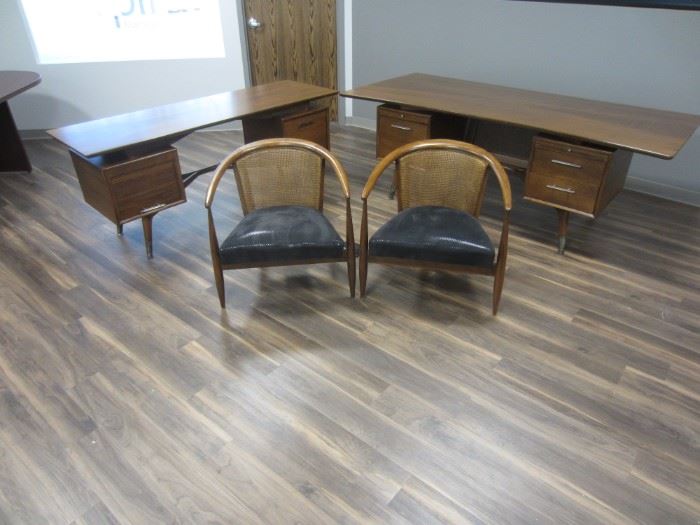 Desk, Credenza and Chairs :) Alma Walnut Mid-century
