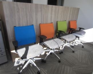 SitOnIt Office Chairs (FC1 2222 F A128 B1 FG3 C17 B8 MC24 Z1 KD)