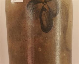 Virginia Stoneware crock