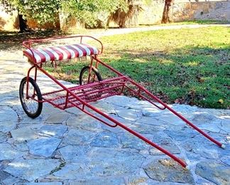 Vintage horse cart  <3 <3 <3