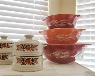 Pyrex Autumn Harvest Bowls