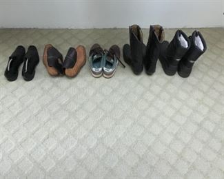 Foot wear size 9-10