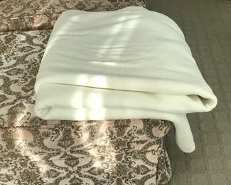 Wool blanket Estimate $60