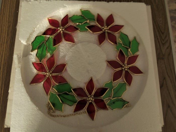 Holiday Wreath - brand new in box