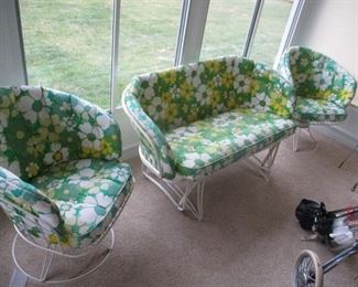 retro vinyl flower power patio set