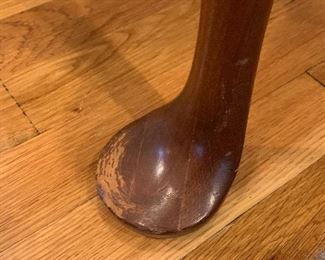 detail...it's little feet have some scuffs