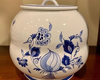 Delft Buiscuit Jar: $18
