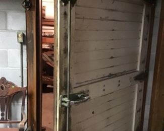 Industrial refrigerator Room Door