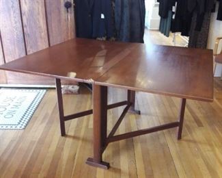 mid century gate leg table