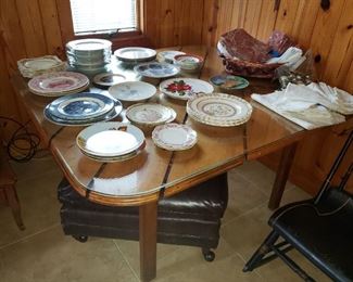Vintage Kitchen Table, Porcelain plate collection