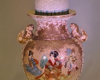 PRICE REDUCED!!  LARGE ANTIQUE LATE 1800'S JAPANESE 3 FOOTED SATSUMA MORIAGE URN WITH LID AND FOO DOG DECORATIONS, 16"H X 7"W. OUR PRICE $165.00