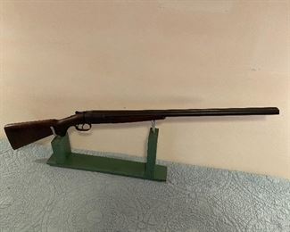 Winchester Model 24 12 Gauge Double Barrel Shotgun(SN 75876)