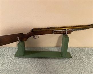 Old Benjamin Franklin Caliber BB Model 340 Air Rifle