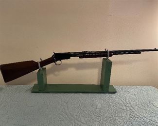 Winchester Model 62A Pump Action 22 Caliber Rifle(SN 276926) 